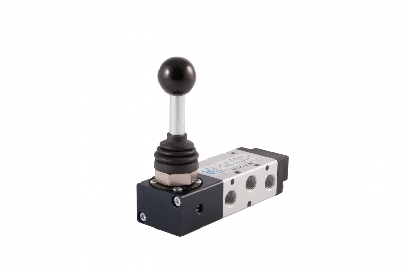 Разпределител 5213C LL90, 5/3, 1/8"